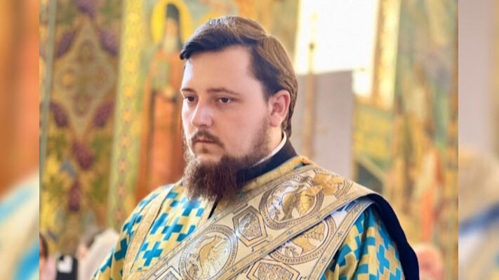 Відстрочка по-церковному: страсті Хустові. Як секретар Хустської єпархії УПЦ МП «забронювався» через дружину в Чехії