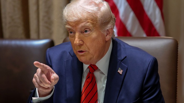 США вдарили митами по Індії за купівлю російської нафти