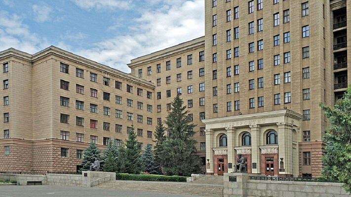 У Харкові ВНЗ почали повертатися до очного навчання
