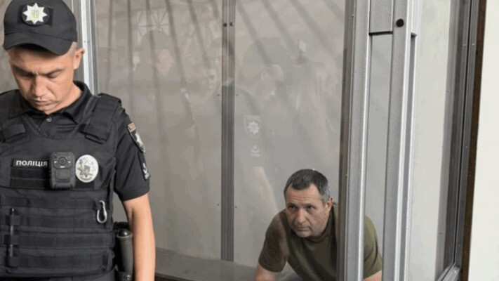 Підозрюваному у вбивстві Андрія Парубія змінили кваліфікацію на «посягання на життя нардепа»