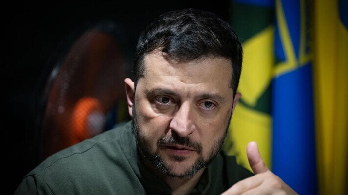Зеленський дорікнув партнерам, які обіймалися й тисли руку путіну