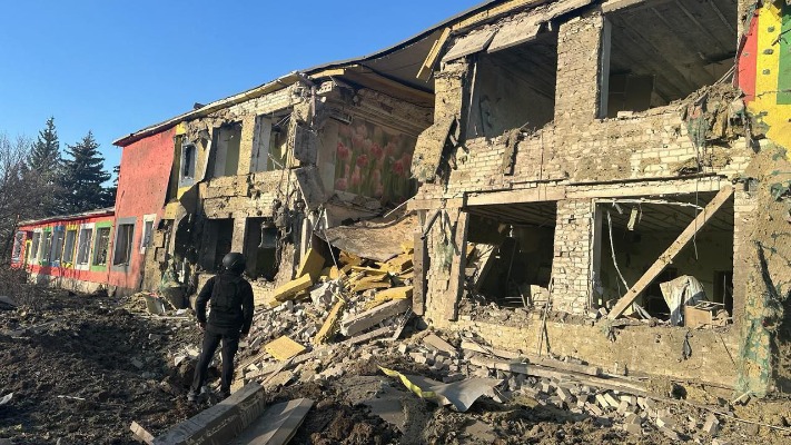 Дружківку просто знищують: місто атакували КАБ-250, двома БпЛА Герань-2 та РСЗВ Смерч