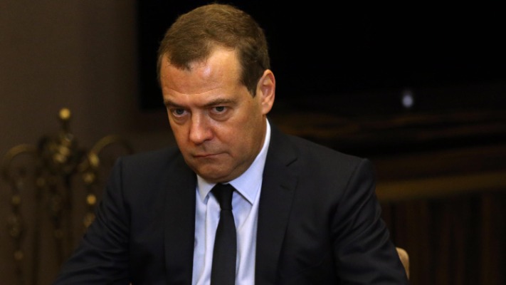 Головний алкаш росії медведєв вже погрожує країнам НАТО війною