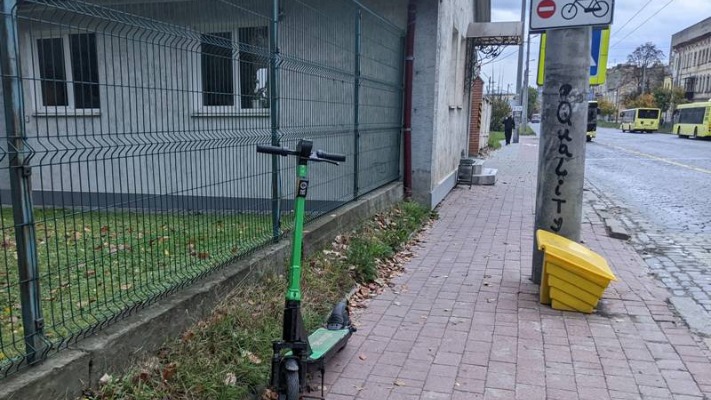Самокатний скандал: депутати вимагають пояснень від мера міста