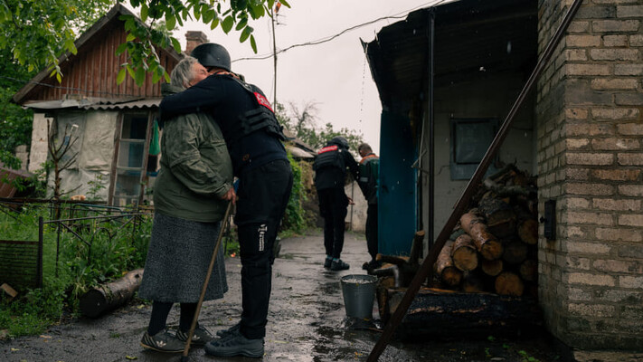 Чому люди відмовляються евакуюватися: волонтерка назвала основні причини