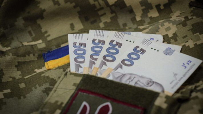 Суд позбавив батька, який не брав участі у вихованні сина, виплати за загиблого захисника