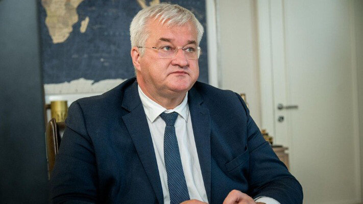  Україна заборонила в'їзд трьом угорським військовим – Сибіга 