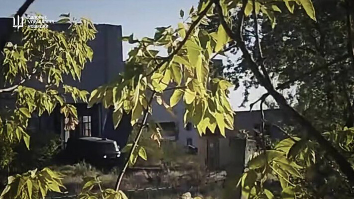 В окупованому Мелітополі підірвали авто з російськими операторами БпЛА, – ГУР