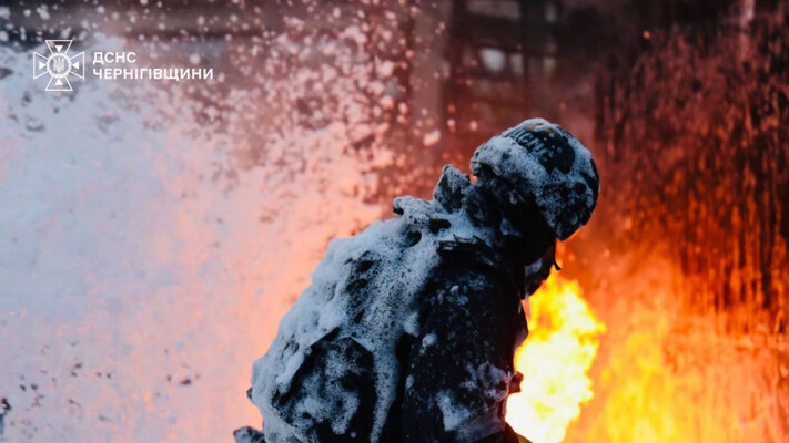росіяни атакували об'єкти інфраструктури та електропостачання у Чернігові - ОВА