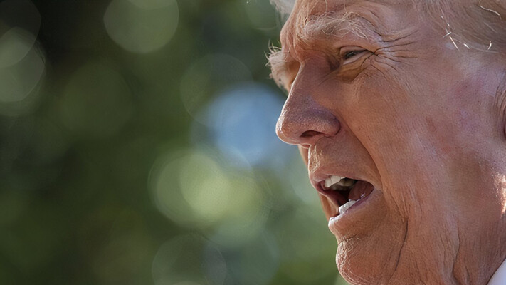 Трамп втратив контроль над собою і поводиться дивно – The Guardian