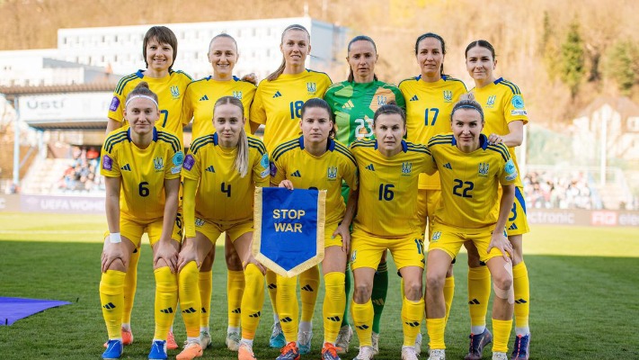 Драма на полі: українські футболістки готуються до бою зі Словаччиною