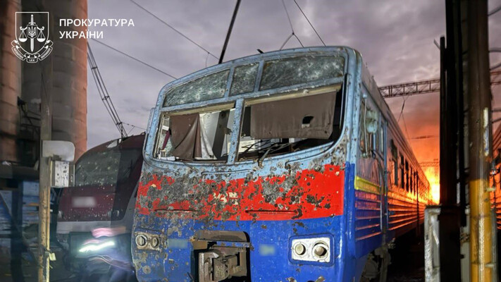 СБУ розслідує нічний обстріл депо у Полтаві як воєнний злочин