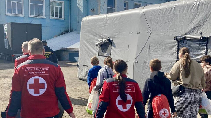 До деяких селищ уже долітають і FPV-дрони — представник ЧХ про евакуацію на Дніпорпетровщині