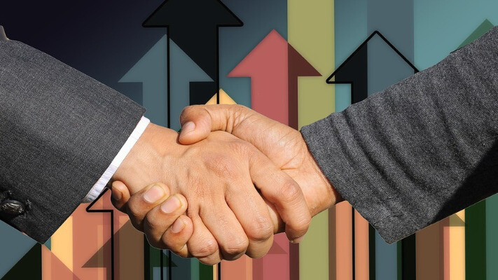 Все більше іноземців відкривають бізнес в Україні