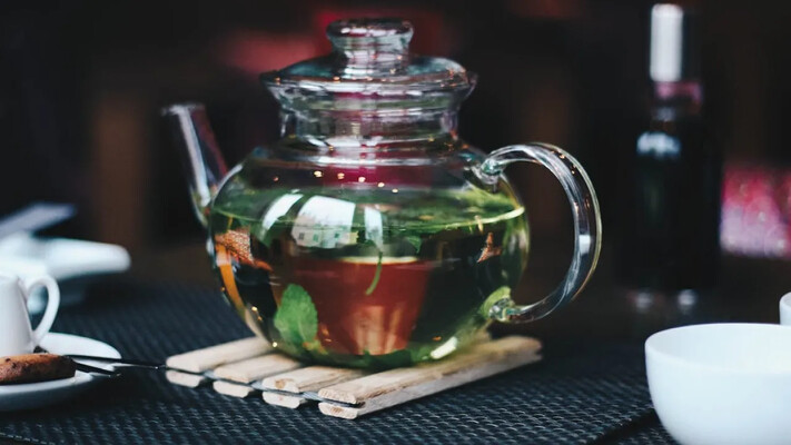 Лікарі в захваті: звичайний чай, який діє краще за ліки 