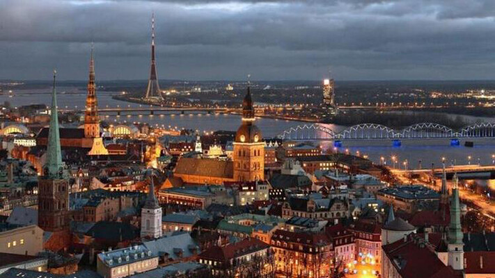 Латвія вишле 800 росіян, які не здали екзамен із державної мови