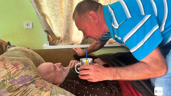 На Львівщині звільнили з військової служби чоловіка, якого мобілізували, попри догляд за важкохворим батьком