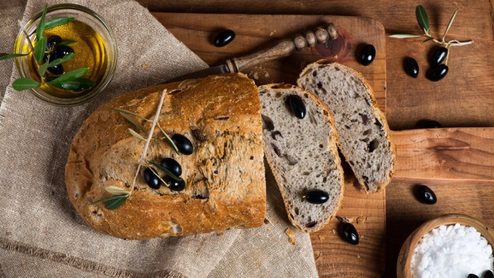 Смачний та корисний: як приготувати хліб із цільнозернового борошна вдома