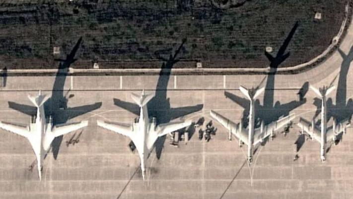 РФ почала будувати нові місця для літаків на авіабазі «Енгельс-2»