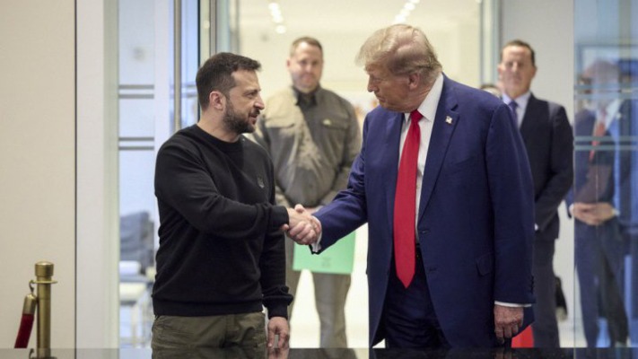 Трамп був жорстким: після дзвінка Путіну президент США змінив тон у розмові із Зеленським - Axios