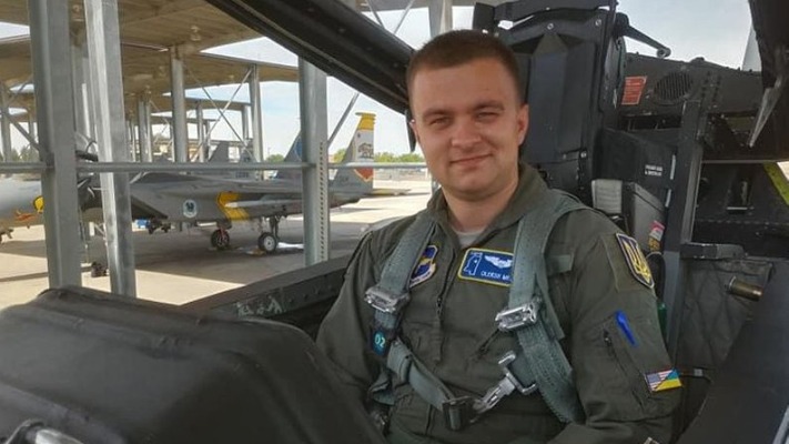 Пілот, який зробив F-16 українським. Історія Героя України Олексія Меся Мунфіша