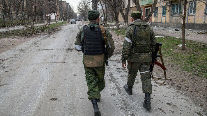 Повернулись та відкрили вогонь: військові рф розстріляли п'ятьох цивільних у будинку