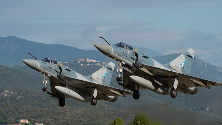Франція передає Україні літаки Mirage