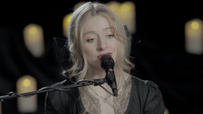 Vivienne Mort випустила пісню на вірш загиблого на фронті поета Максима Кривцова