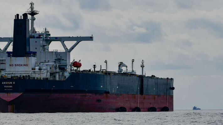 Зрада прийшла звідти, де не чекали: хто таємно заправляв тіньовий флот Путіна