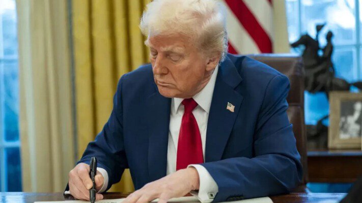 Я не мав вибору: Трамп наказав розпочати випробування ядерної зброї США