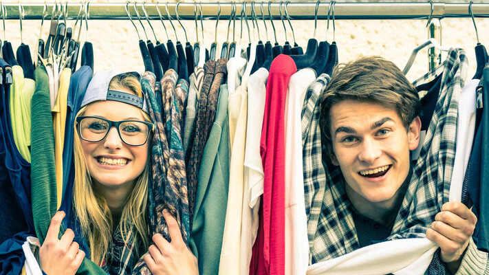 Модно, вийшло з моди, вічне. Шість трійок речей, які втілюють тренди, антитренди і є поза часом